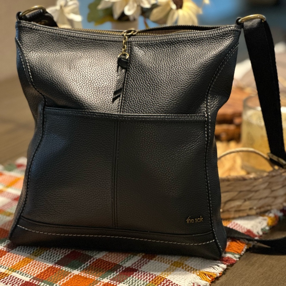 The Sak Black Pebbled Crossbody Bag - Picture 1 of 16